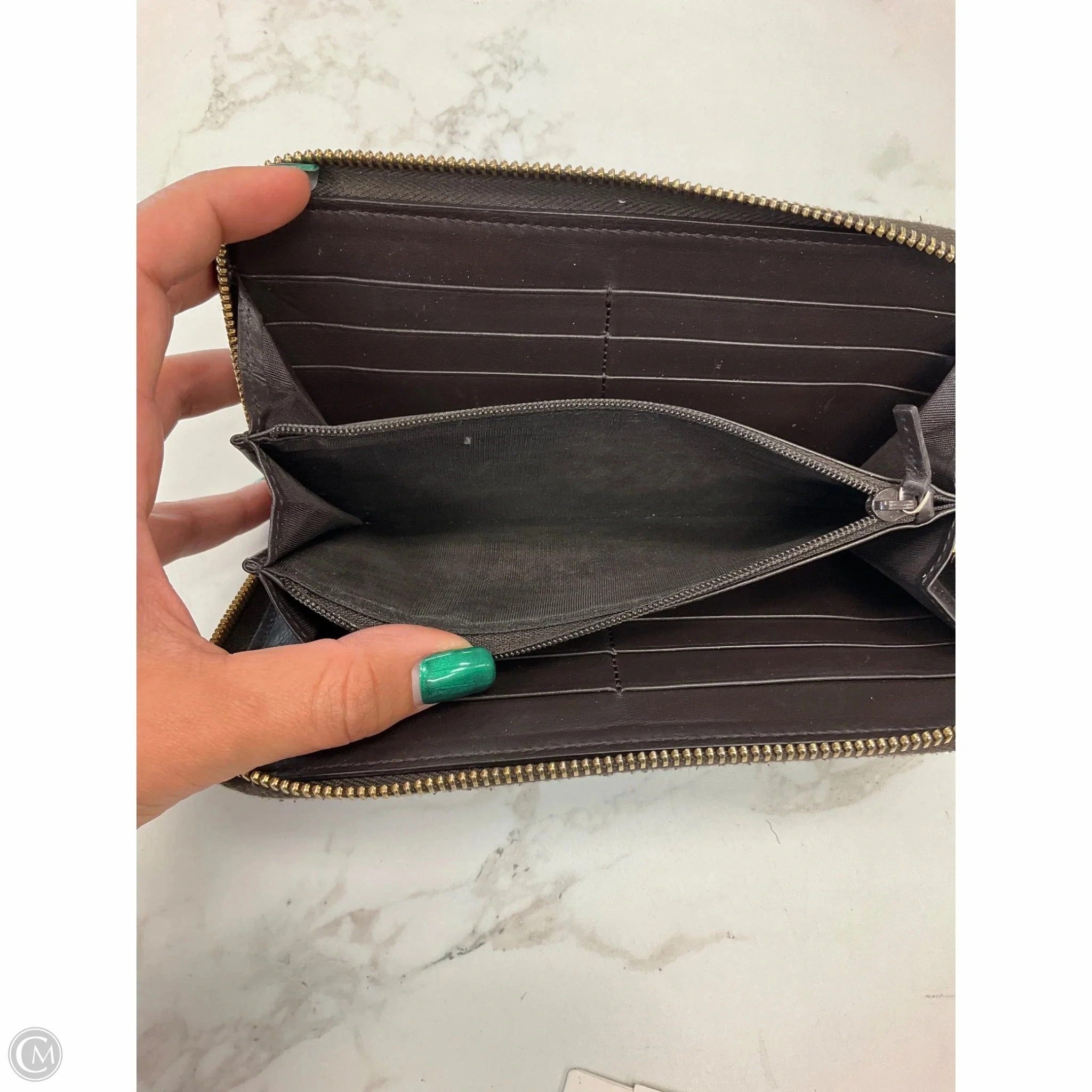 Wallet Luxury Designer By Gucci, Size: Large