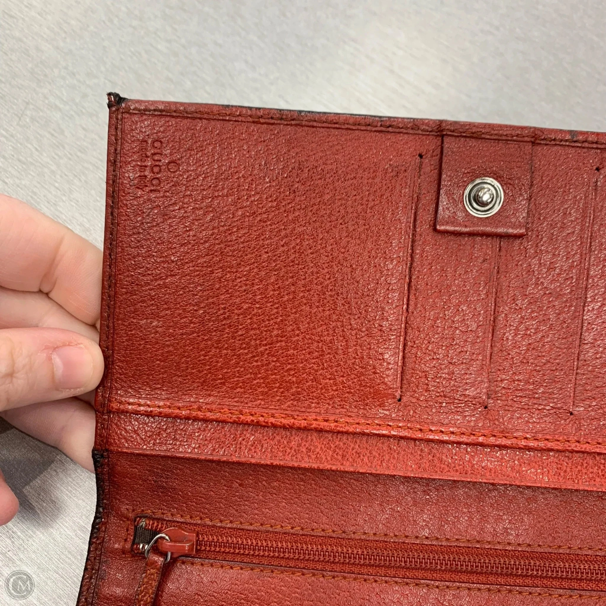 Wallet Luxury Designer By Gucci, Size: Large