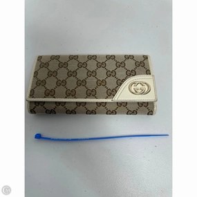 Wallet Luxury Designer By Gucci, Size: Medium