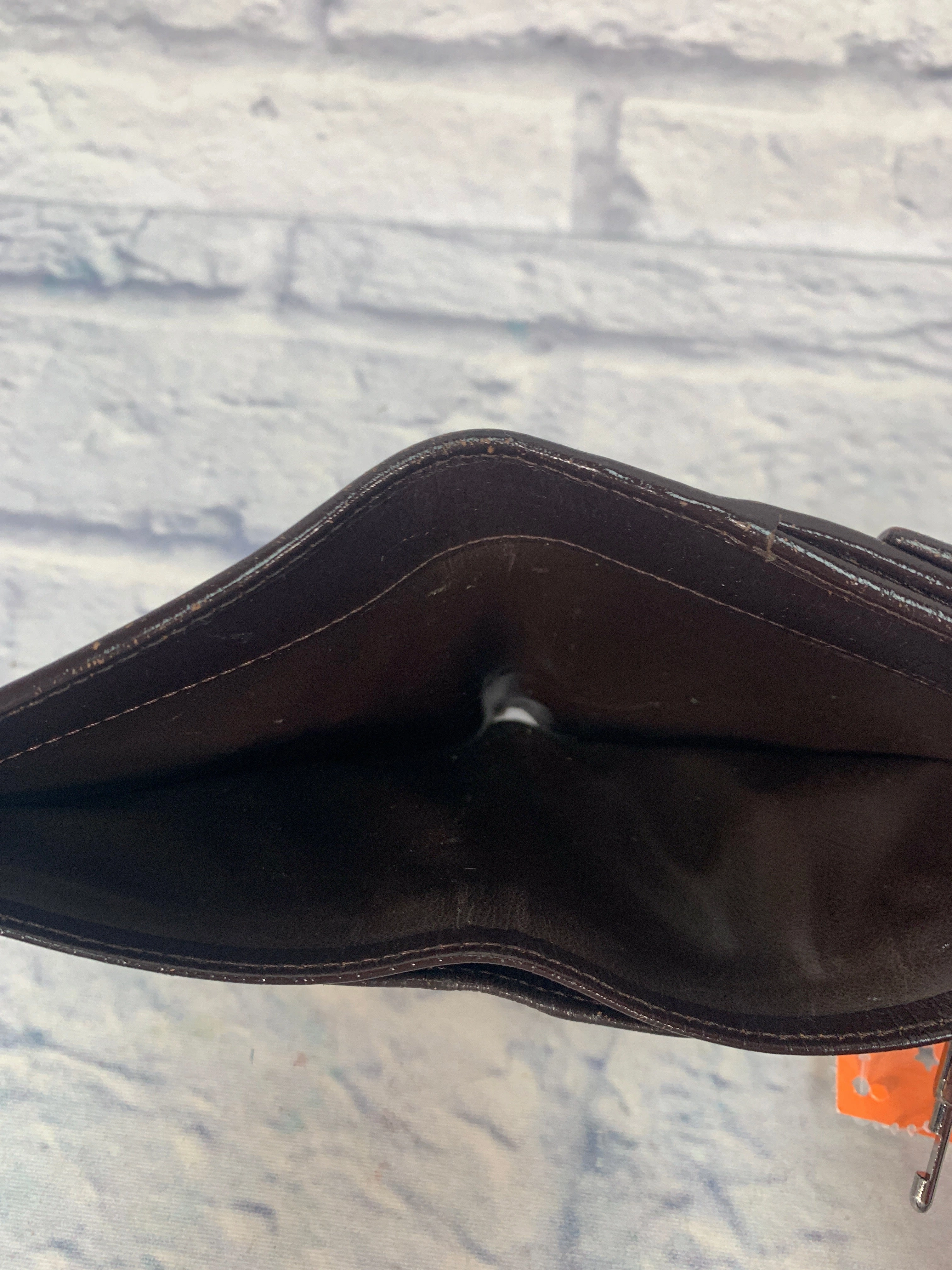 Wallet Luxury Designer By Gucci, Size: Medium