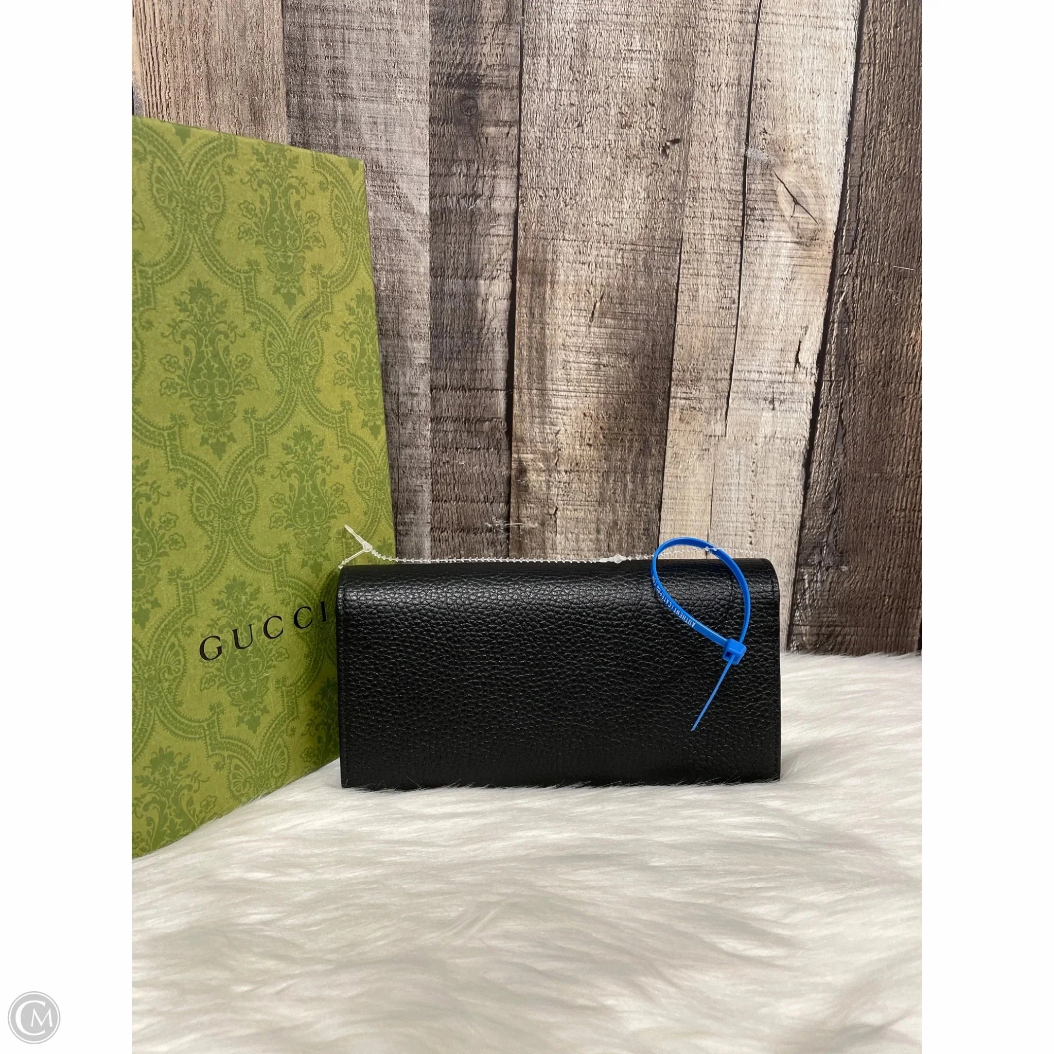 Wallet Luxury Designer By Gucci, Size: Small