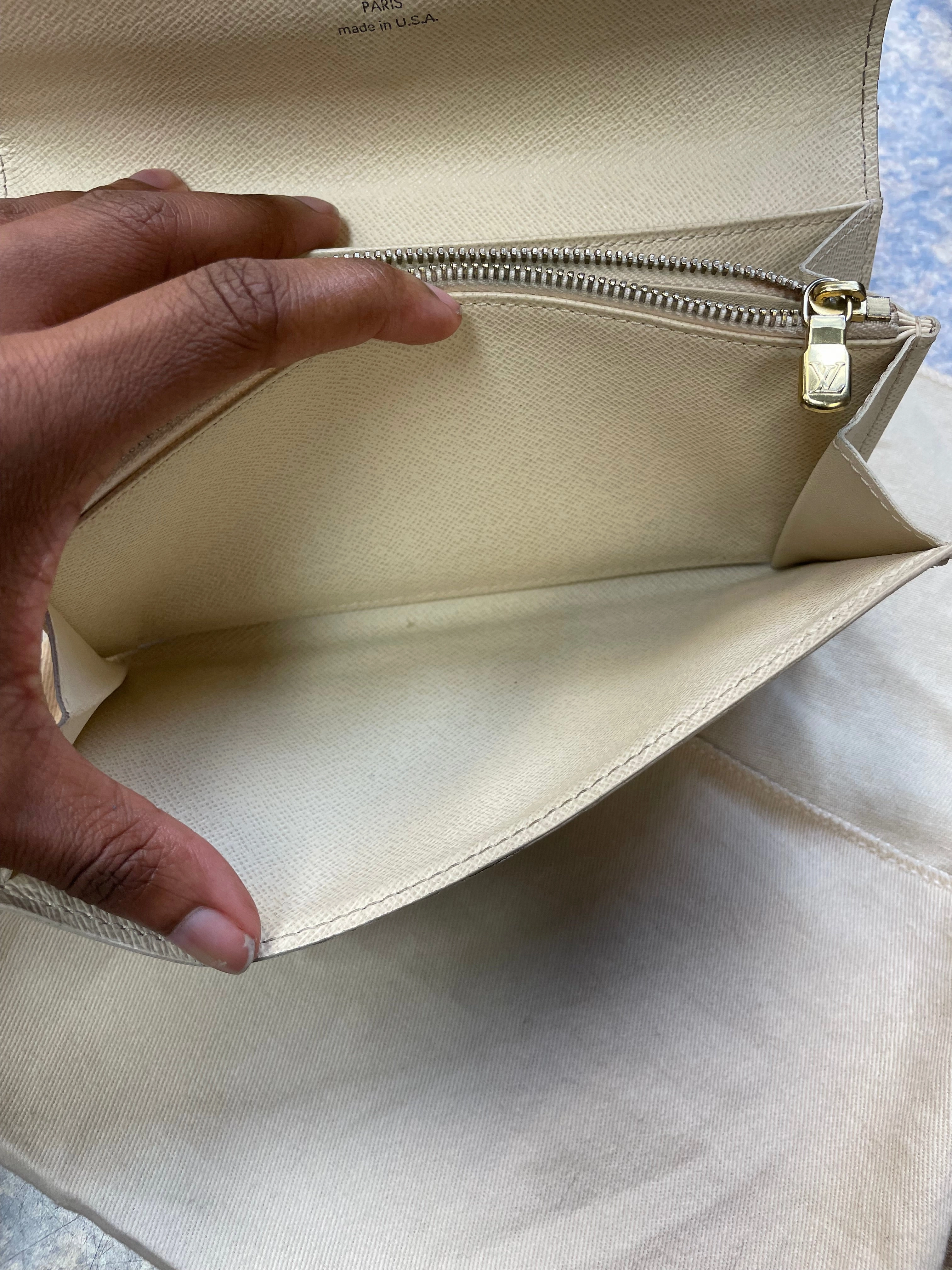 WALLET LUXURY DESIGNER by LOUIS VUITTON In BLUE & CREAM, Size: MEDIUM