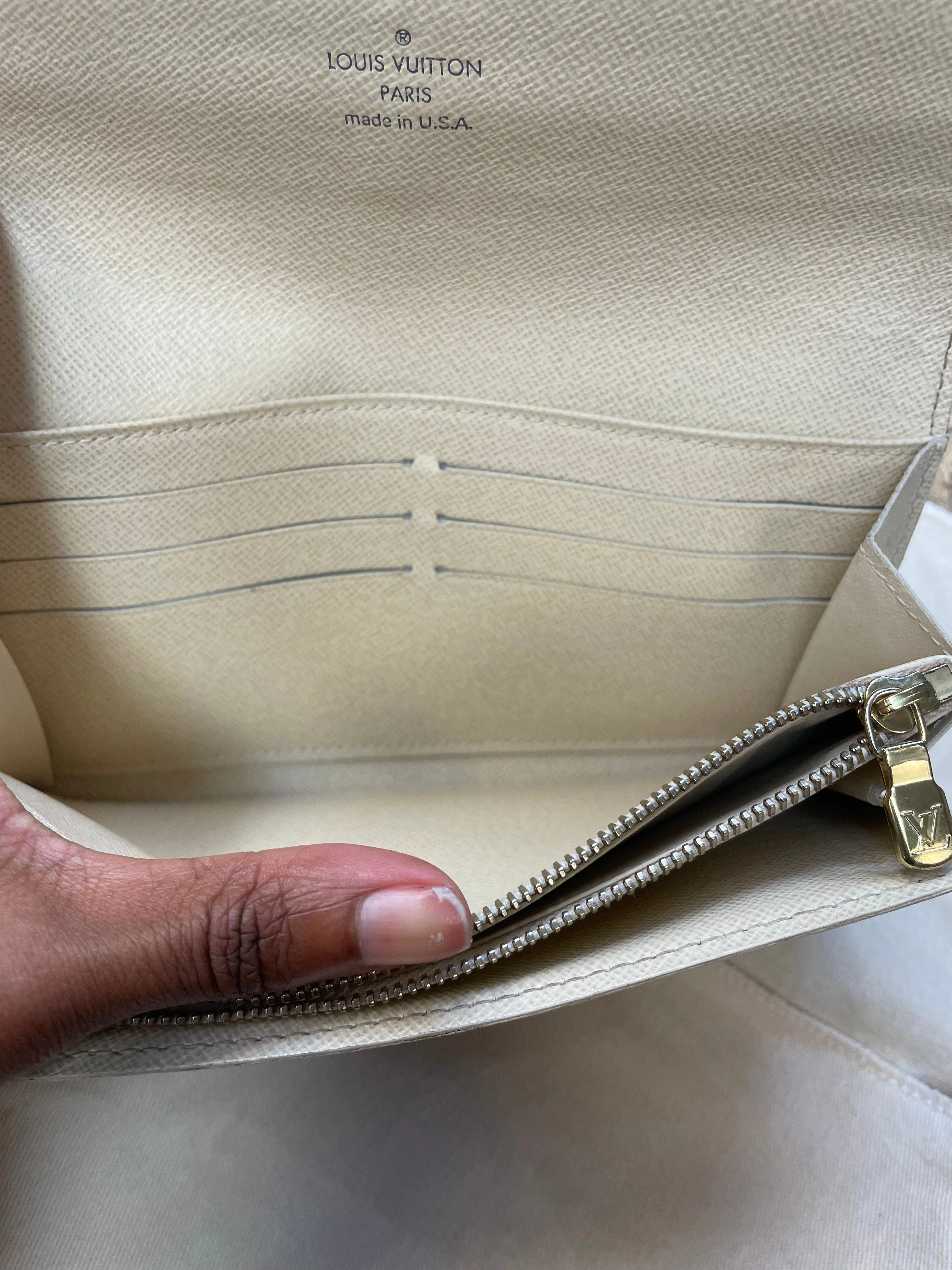 WALLET LUXURY DESIGNER by LOUIS VUITTON In BLUE & CREAM, Size: MEDIUM
