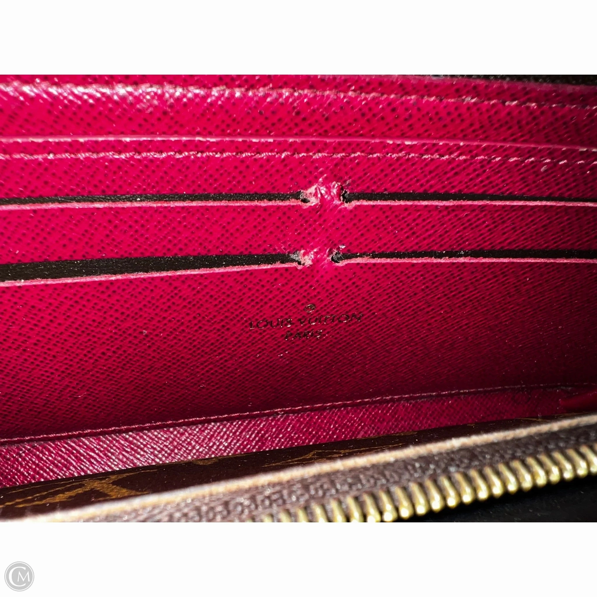Wallet Luxury Designer By Louis Vuitton, Size: Medium
