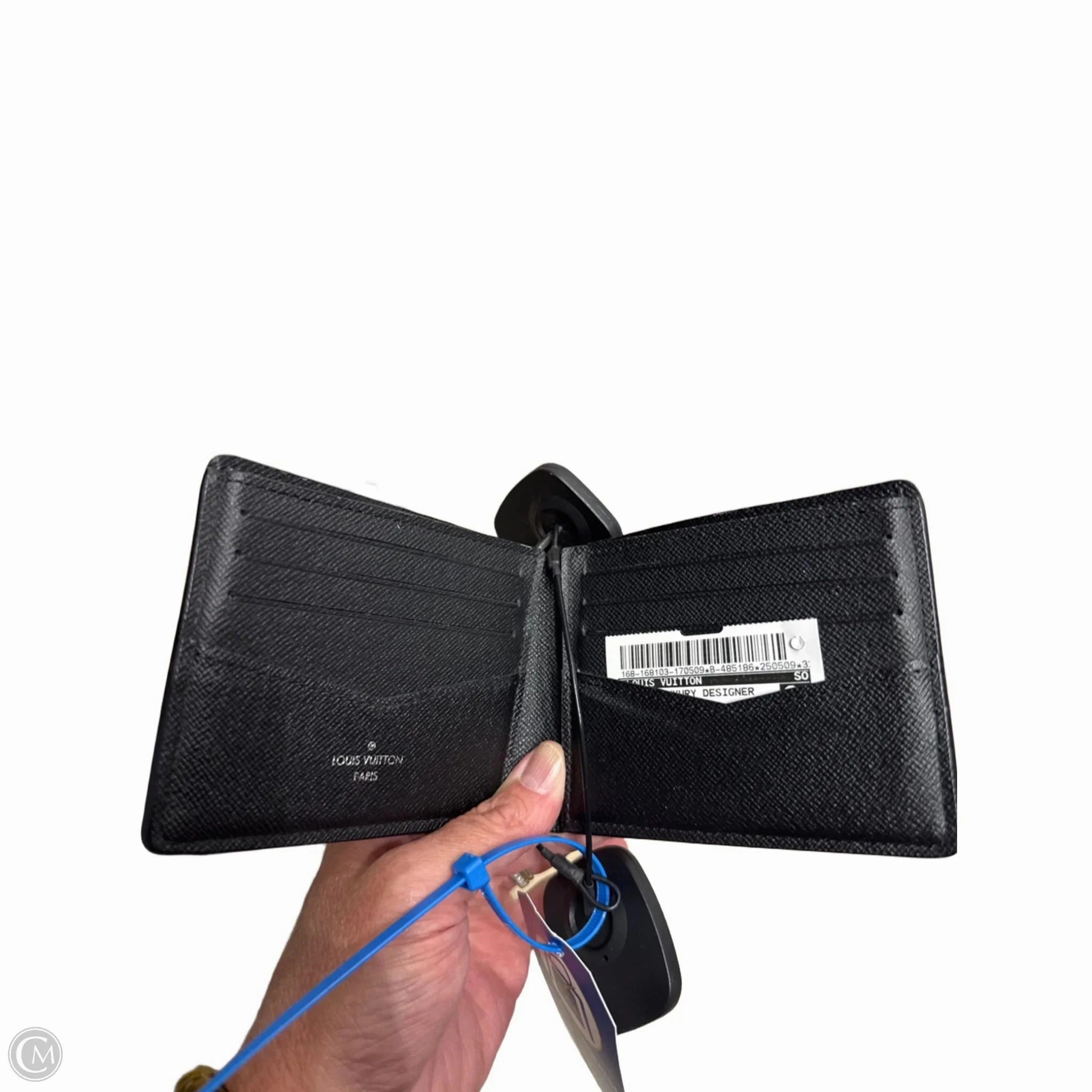 Wallet Luxury Designer By Louis Vuitton, Size: Medium