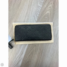 Wallet Luxury Designer By Louis Vuitton, Size: Medium