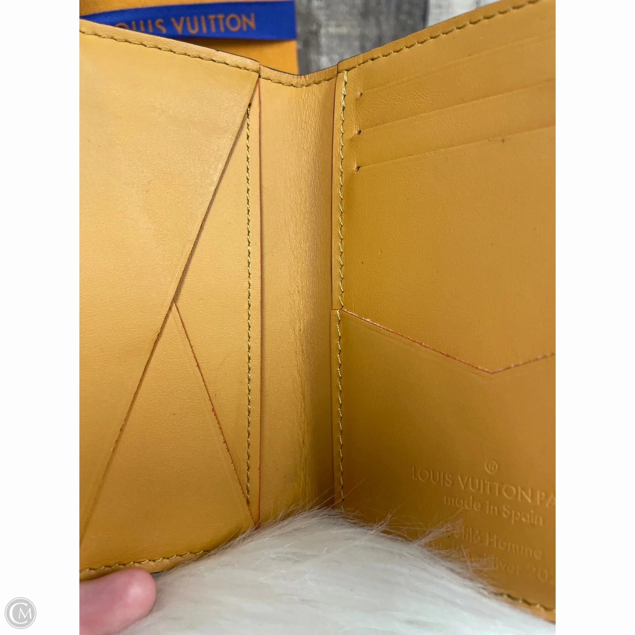 Wallet Luxury Designer By Louis Vuitton, Size: Small