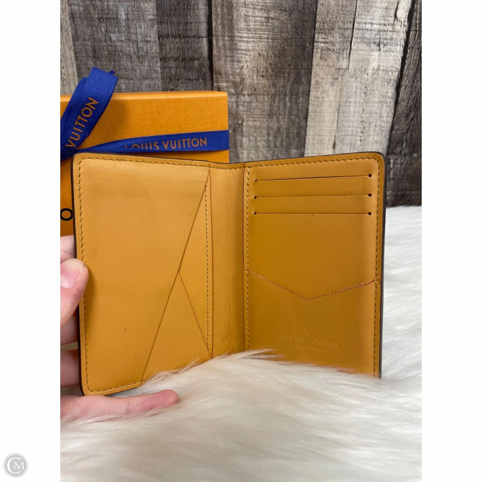 Wallet Luxury Designer By Louis Vuitton, Size: Small