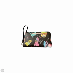 Wristlet By Betsey Johnson, Size: Large