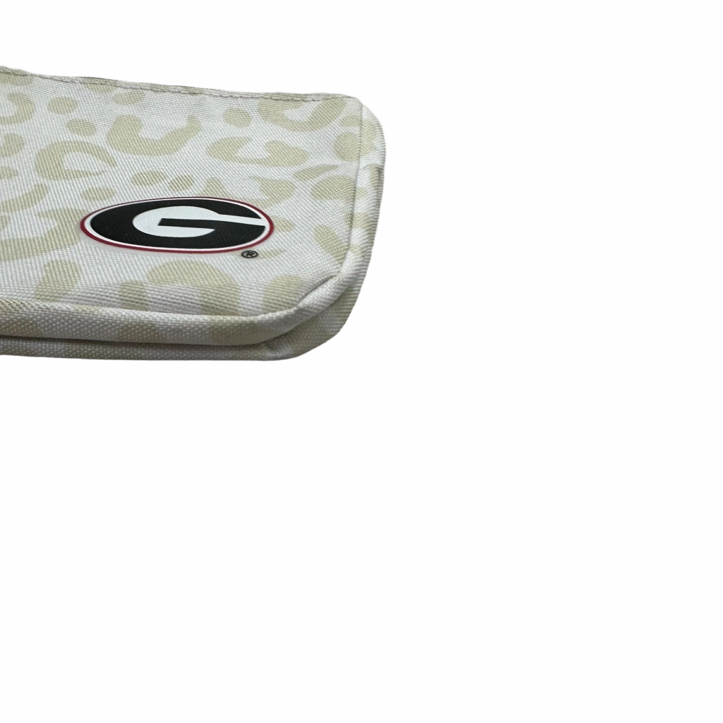 Wristlet By Clothes Mentor  Size: Medium
