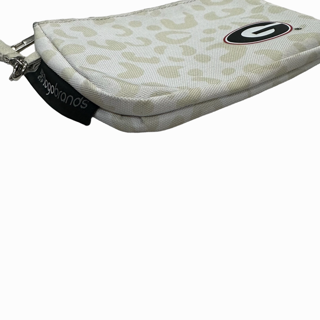 Wristlet By Clothes Mentor  Size: Medium
