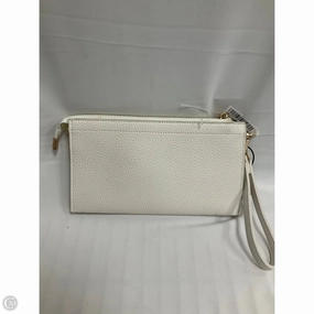 Wristlet By Clothes Mentor, Size: Medium