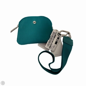 Wristlet By Clothes Mentor, Size: Small