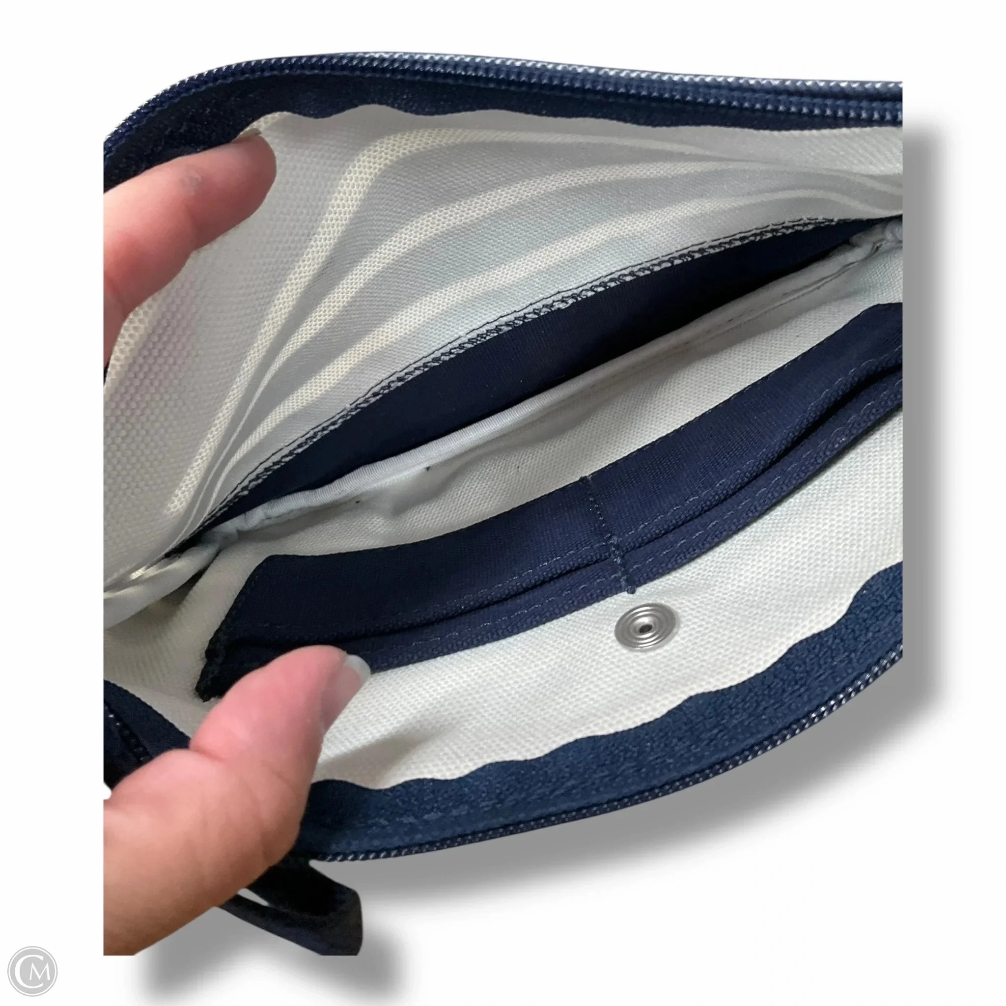 Wristlet By Lands End, Size: Medium