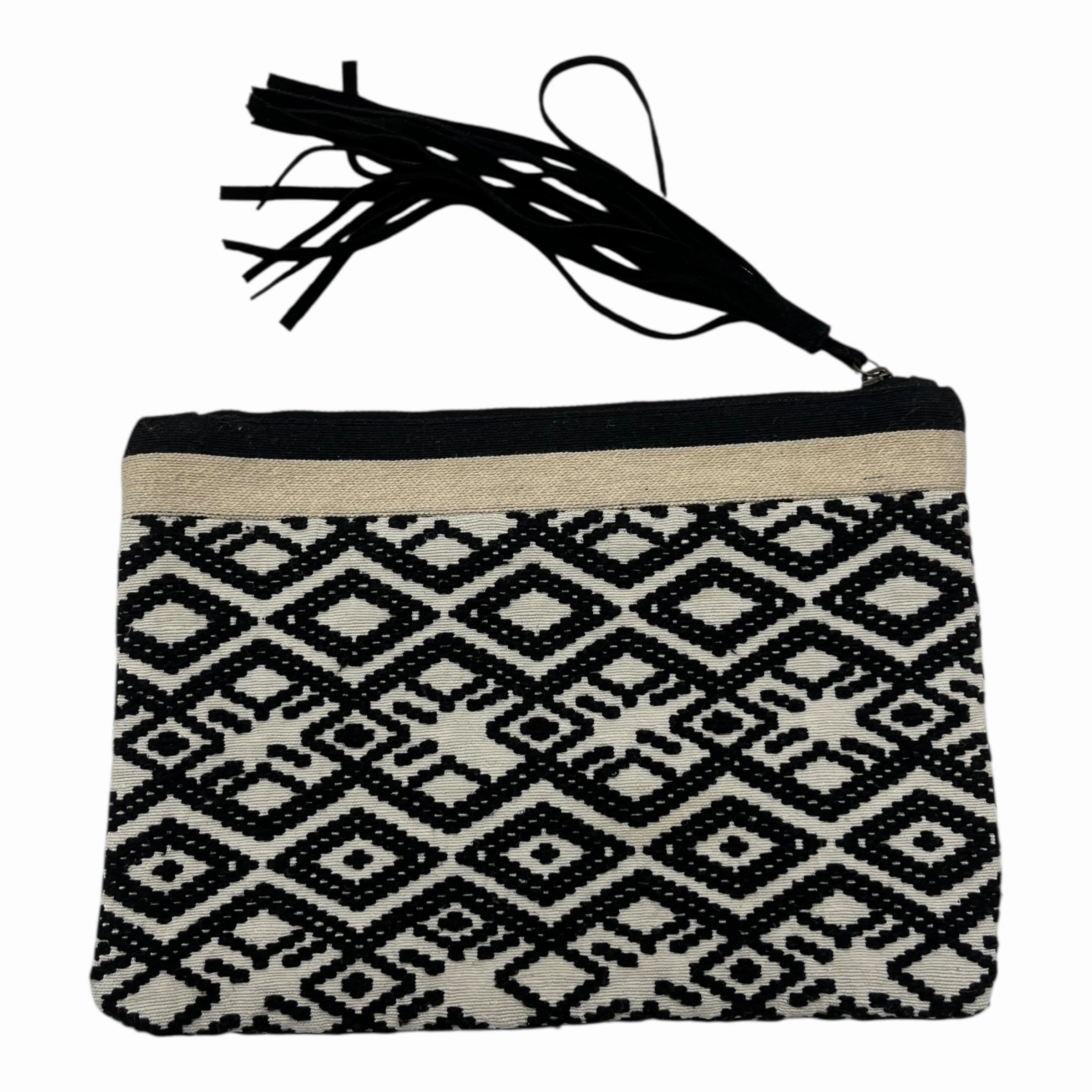 Wristlet By Loft In Black & Cream, Size:Medium