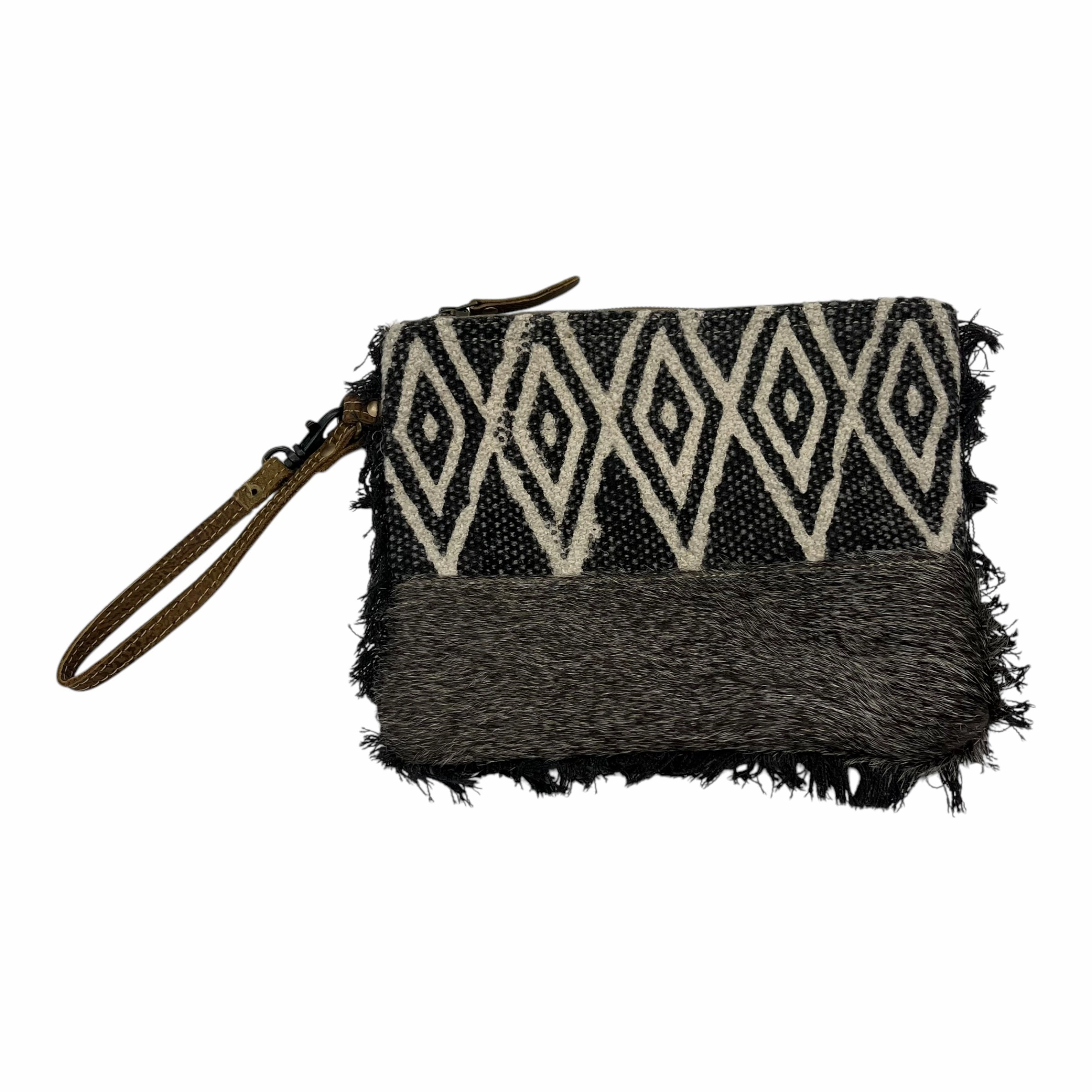 Wristlet By Myra In Grey, Size:Large