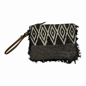 Wristlet By Myra In Grey, Size:Large
