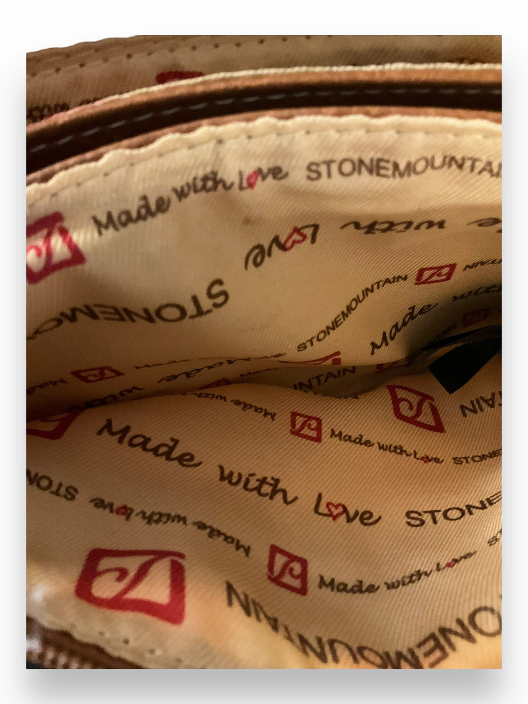 Wristlet By Stone Mountain, Size: Medium