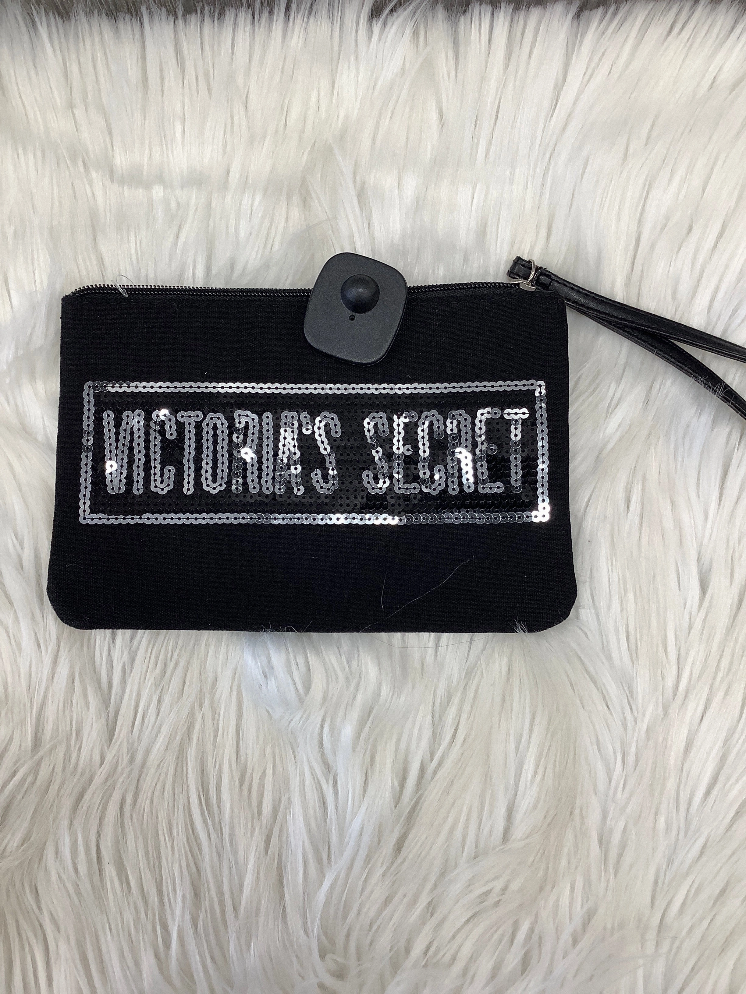 Wristlet By Victorias Secret, Size: Small