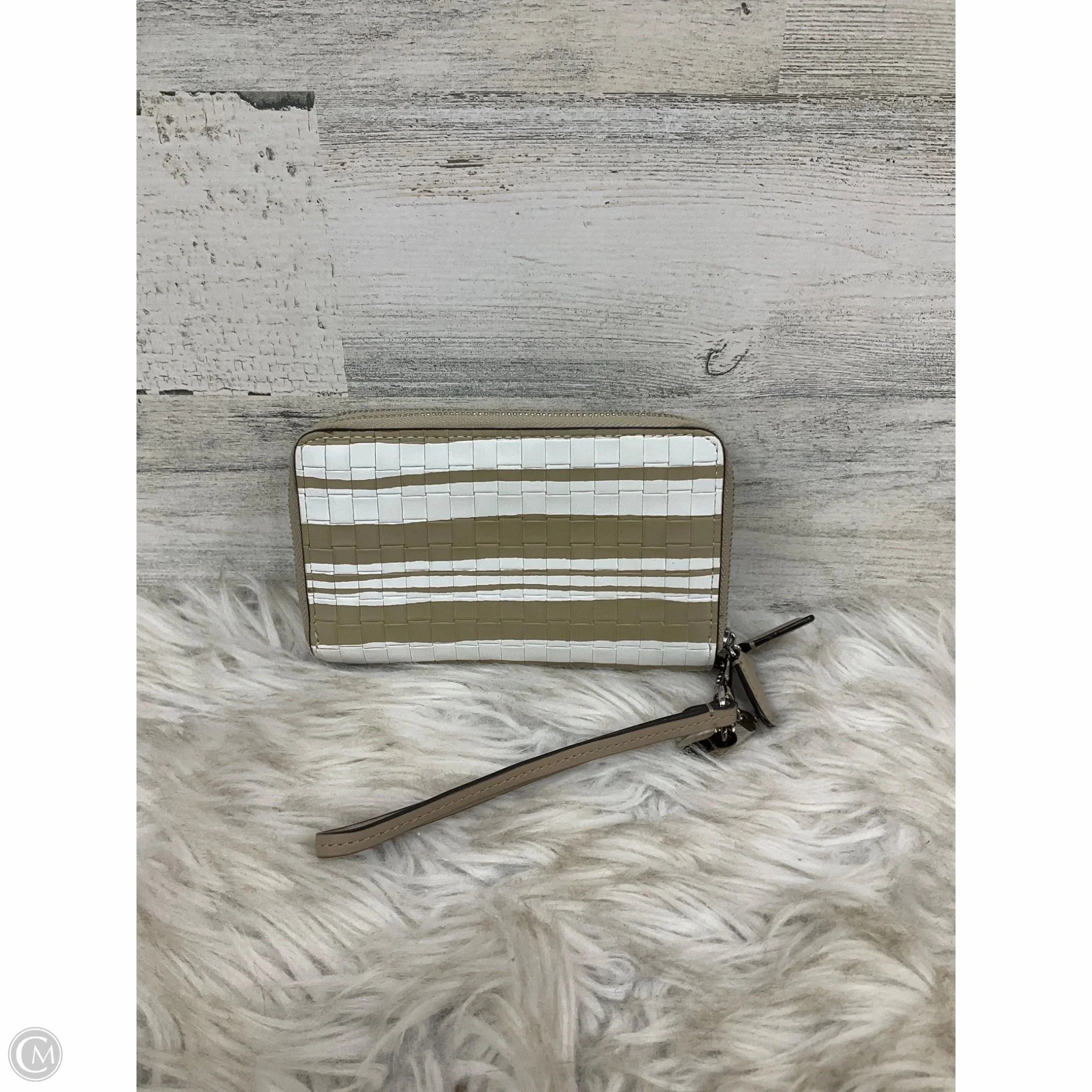 Wristlet Designer By Coach, Size: Medium