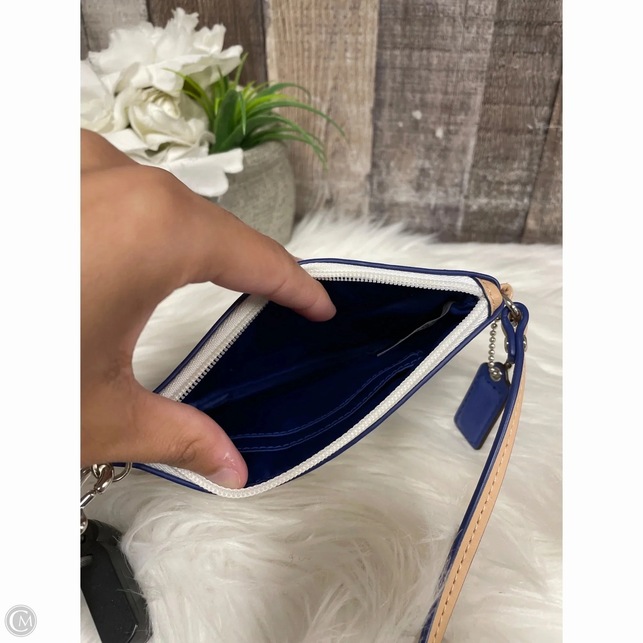 Wristlet Designer By Coach, Size: Small