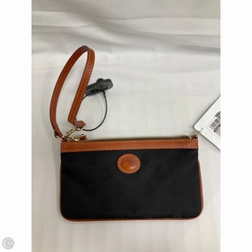 Wristlet Designer By Dooney And Bourke, Size: Medium