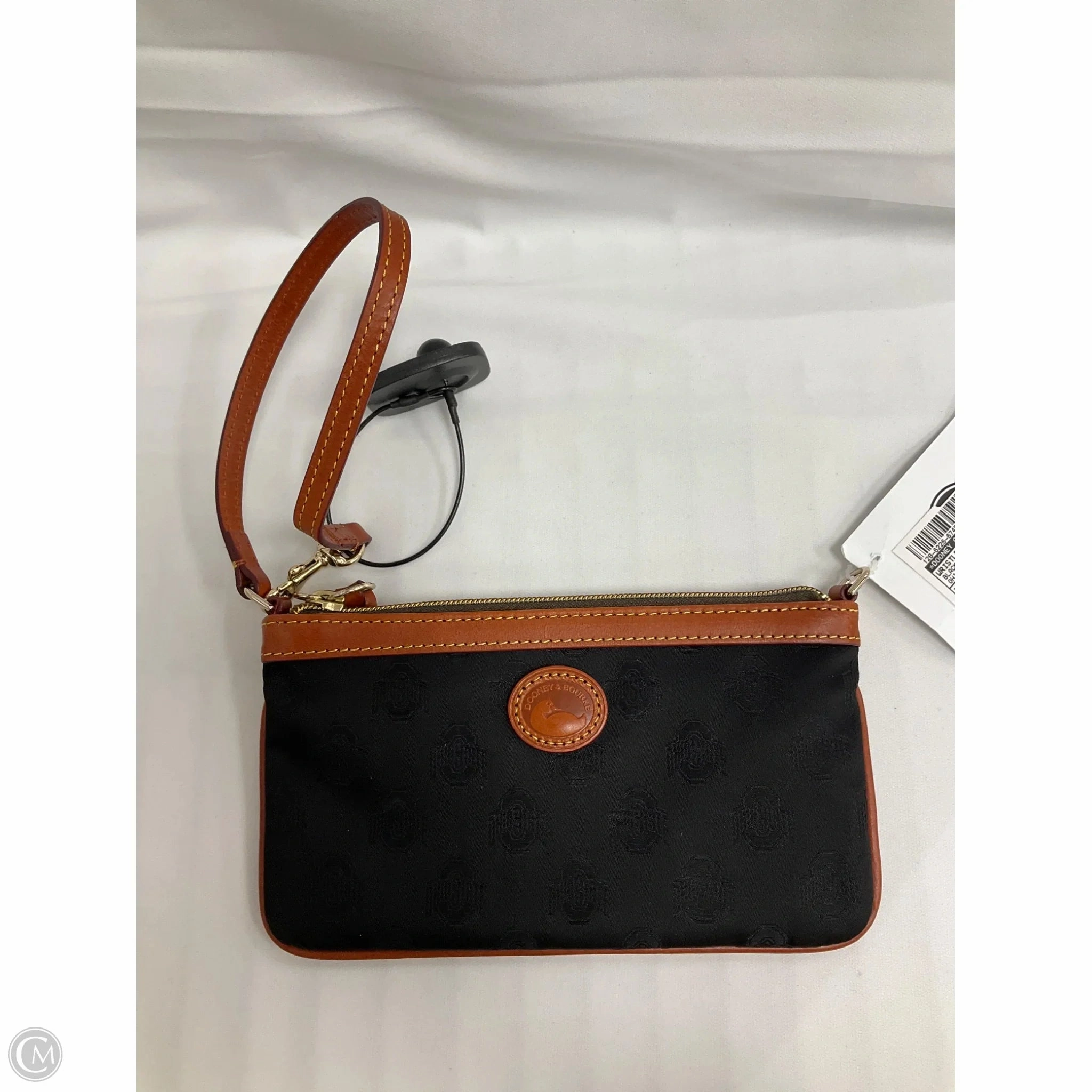 Wristlet Designer By Dooney And Bourke, Size: Medium