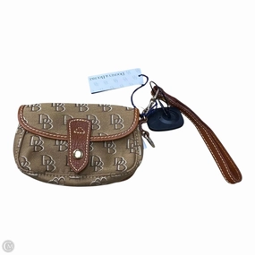 Wristlet Designer By Dooney And Bourke, Size: Medium