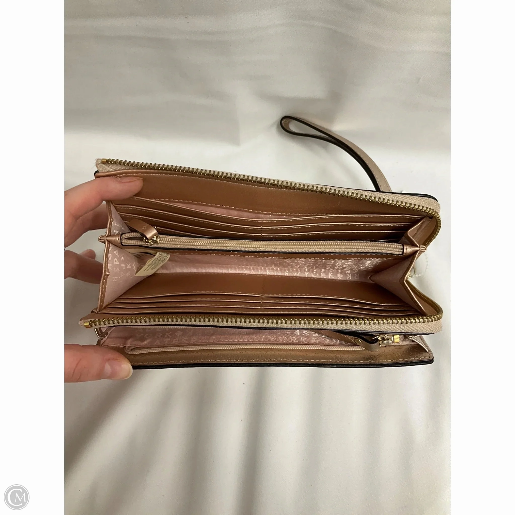 Wristlet Designer By Kate Spade, Size: Medium