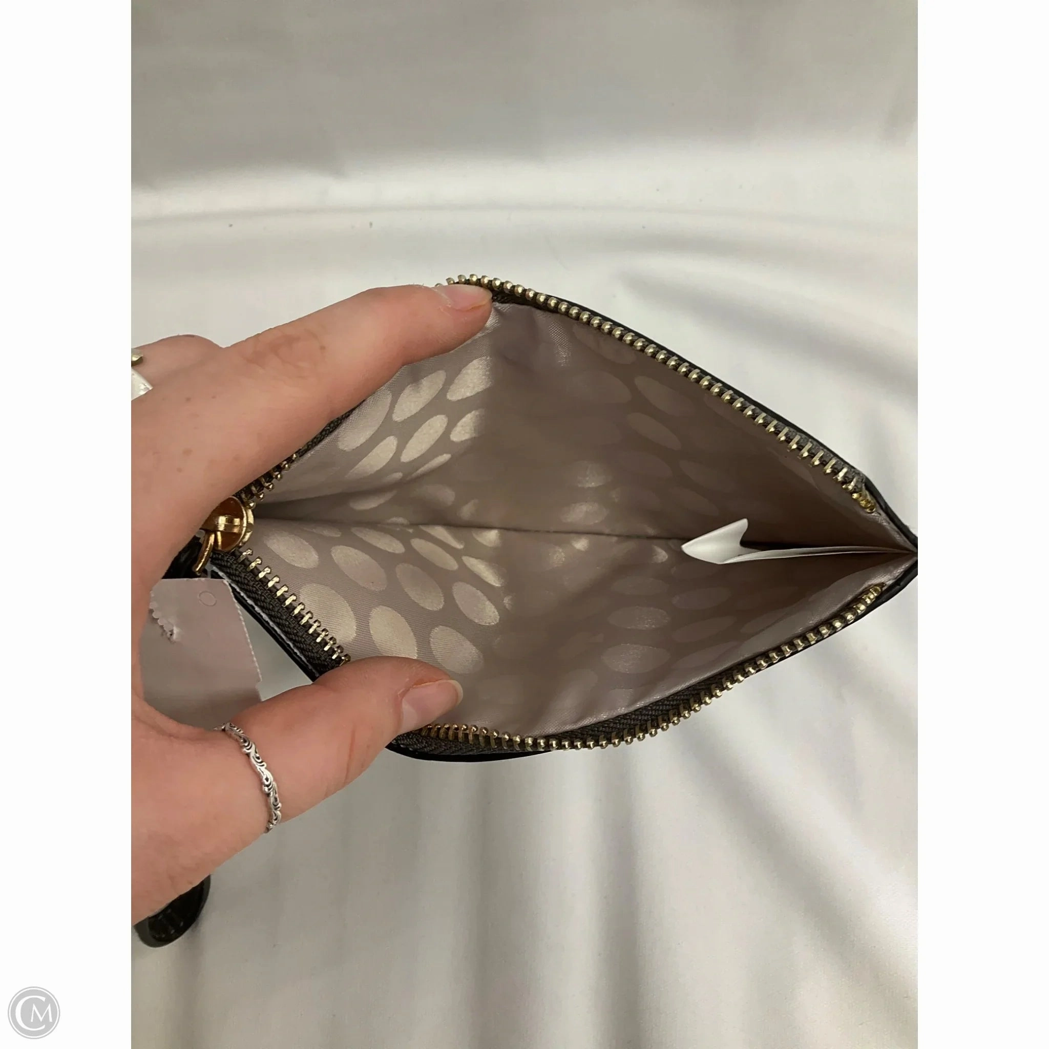 Wristlet Designer By Kate Spade, Size: Medium