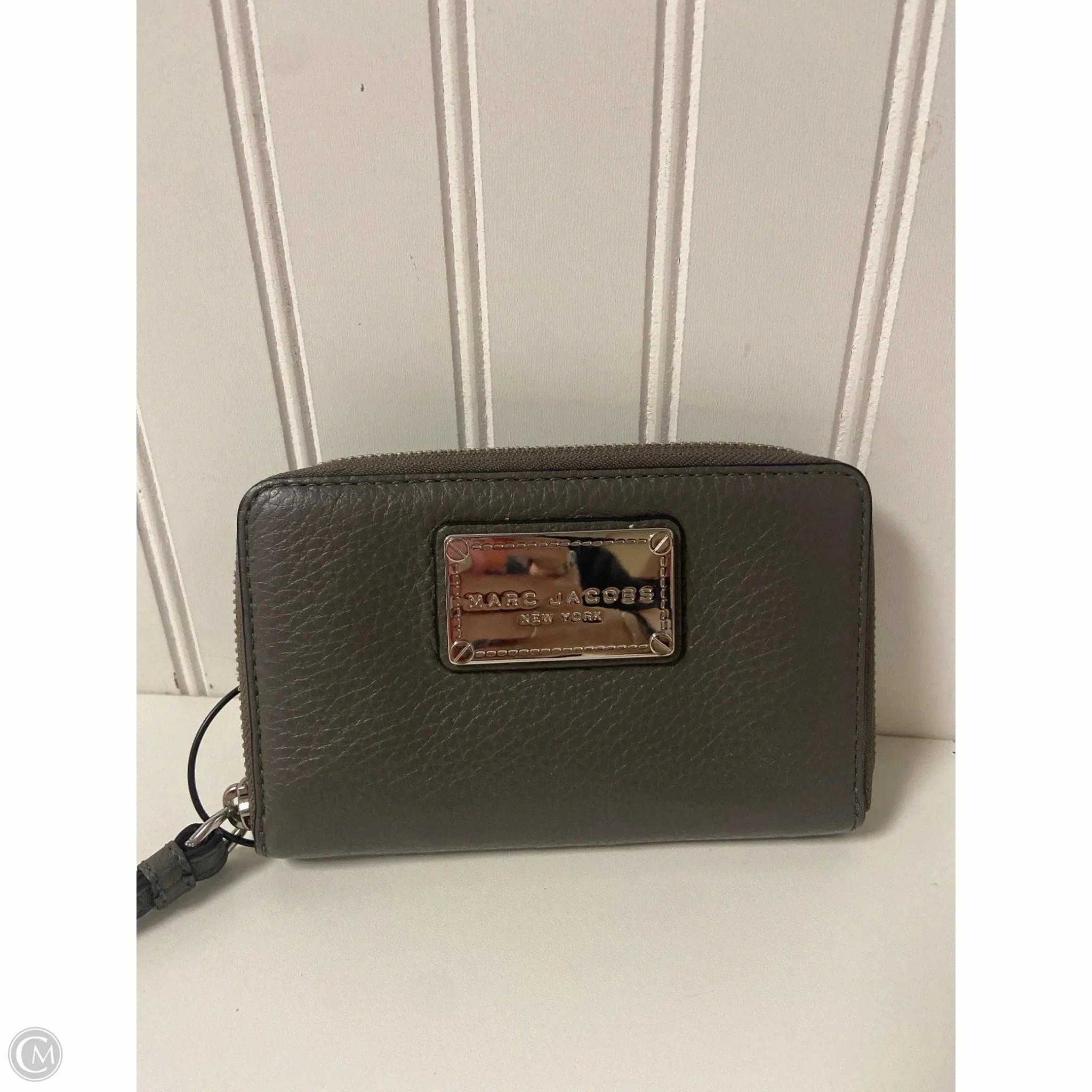 Wristlet Designer By Marc Jacobs, Size: Small