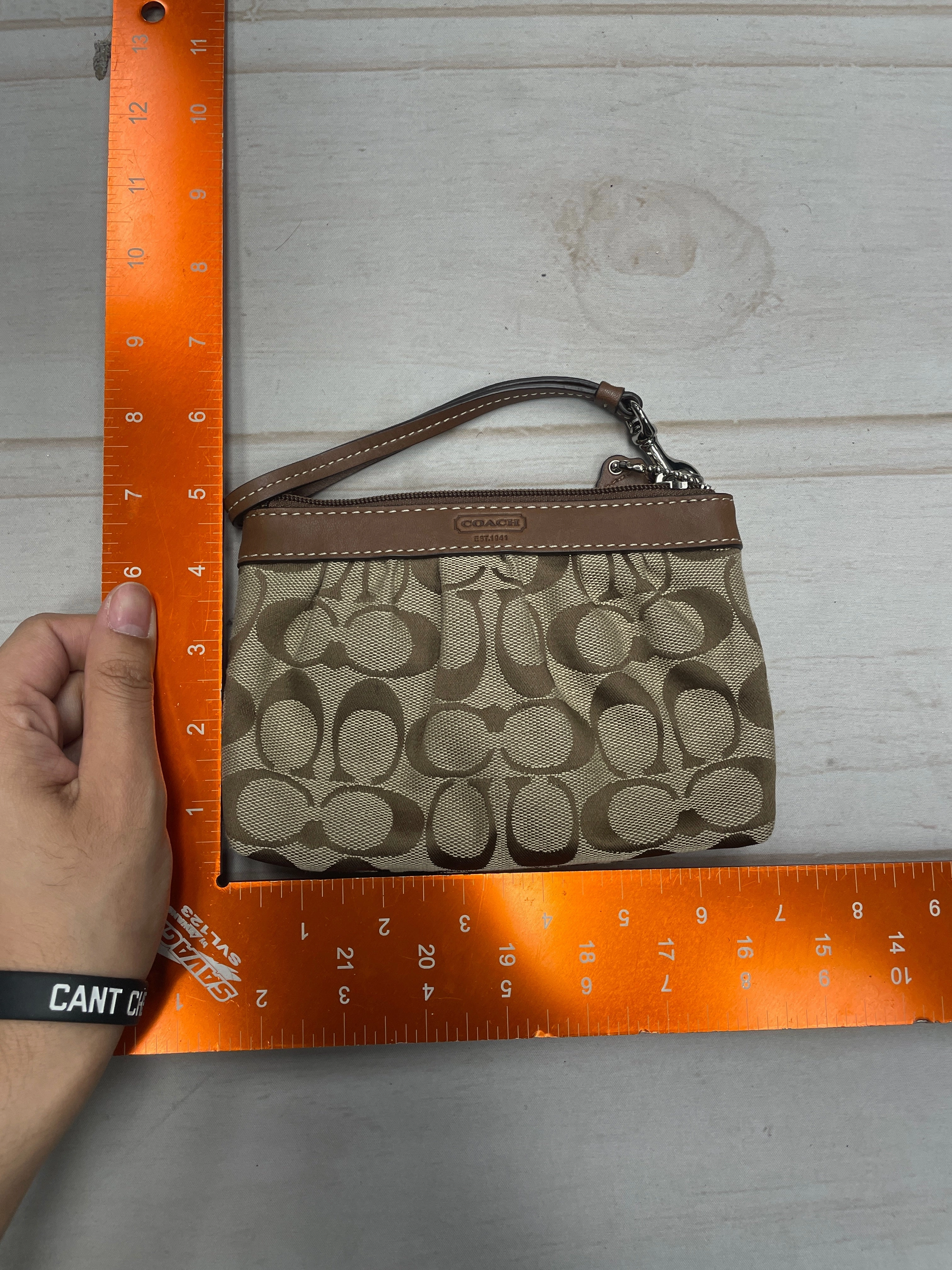 Wristlet Designer By Michael Kors, Size: Large