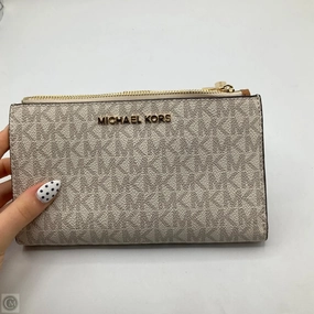 Wristlet Designer By Michael Kors, Size: Medium