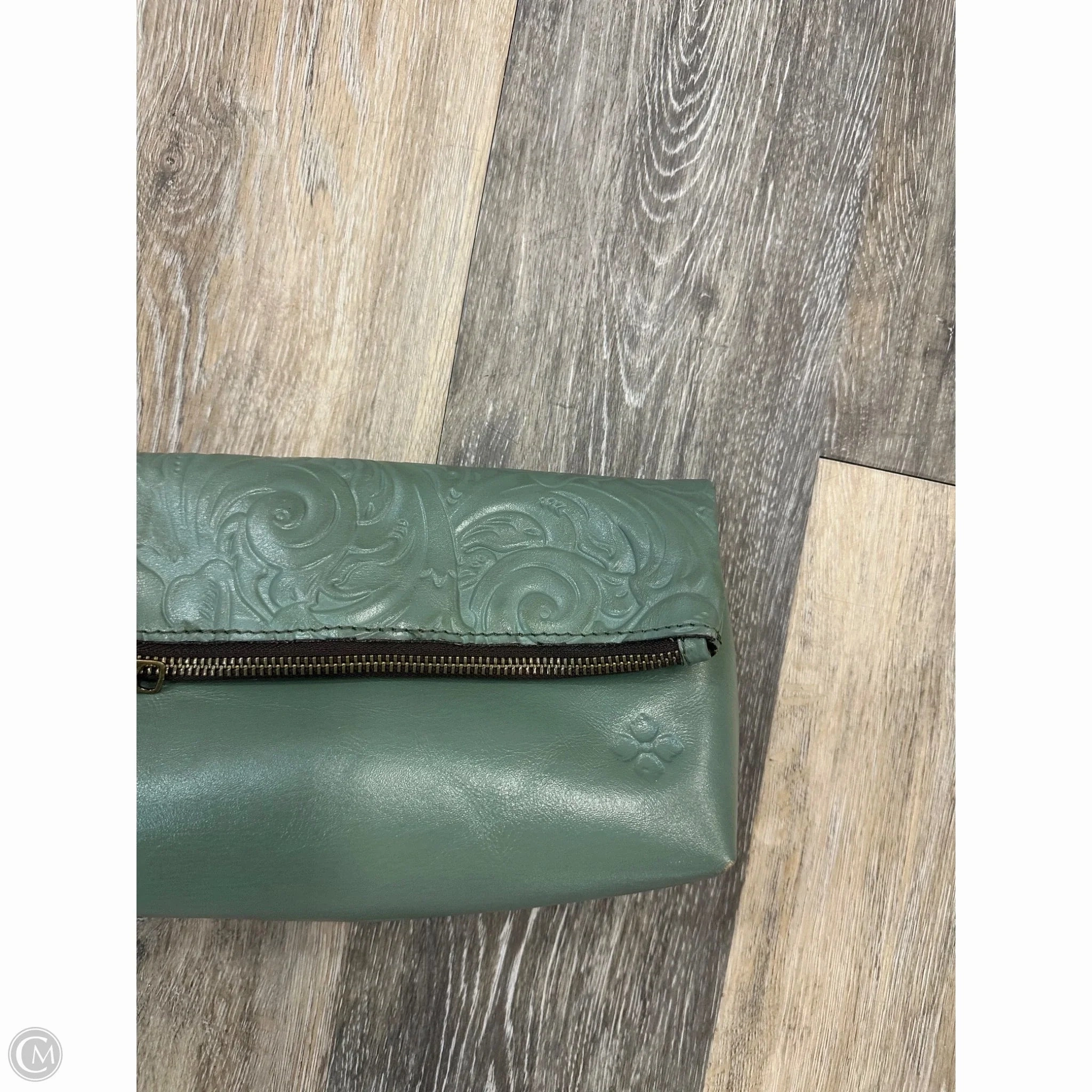 Wristlet Designer By Patricia Nash, Size: Medium