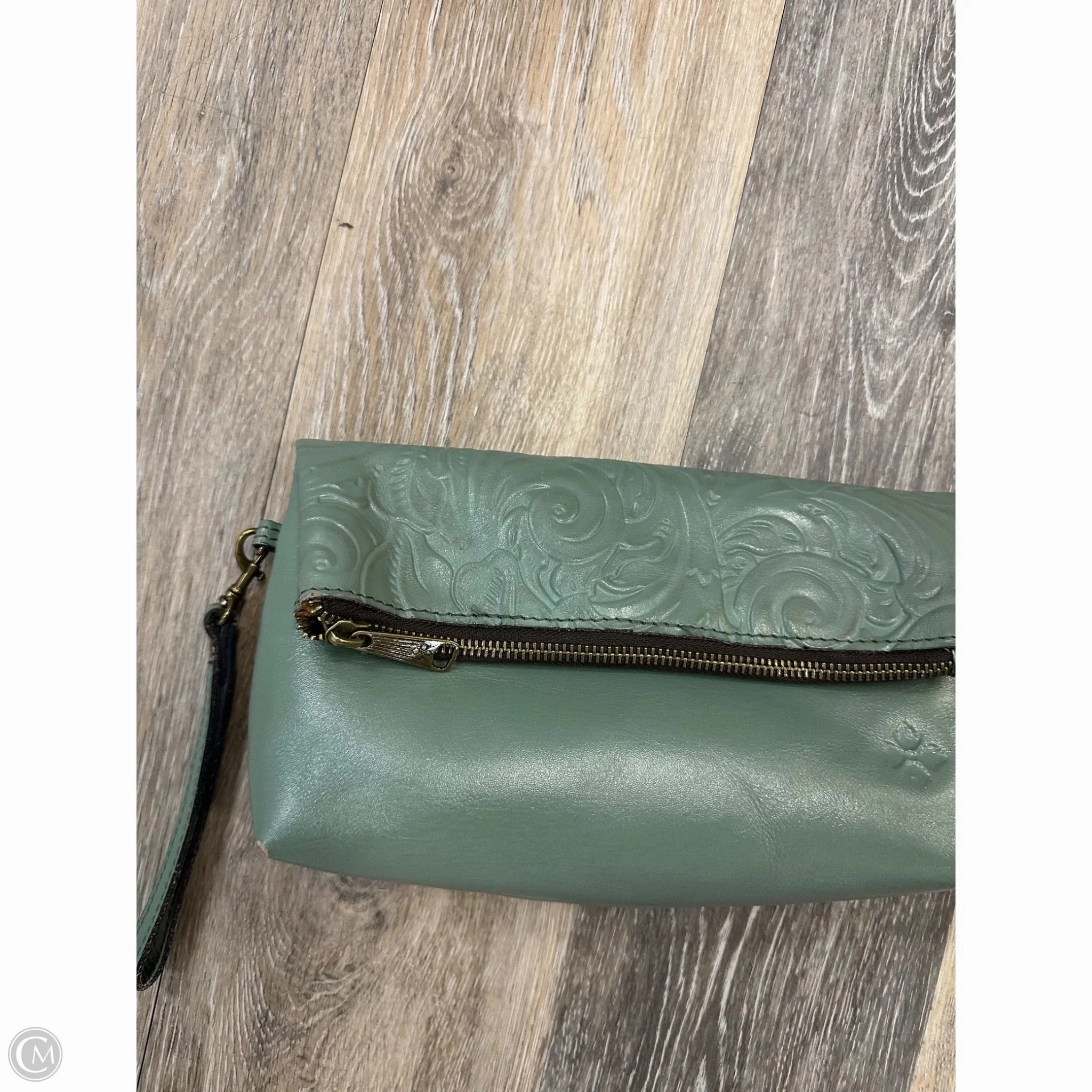 Wristlet Designer By Patricia Nash, Size: Medium