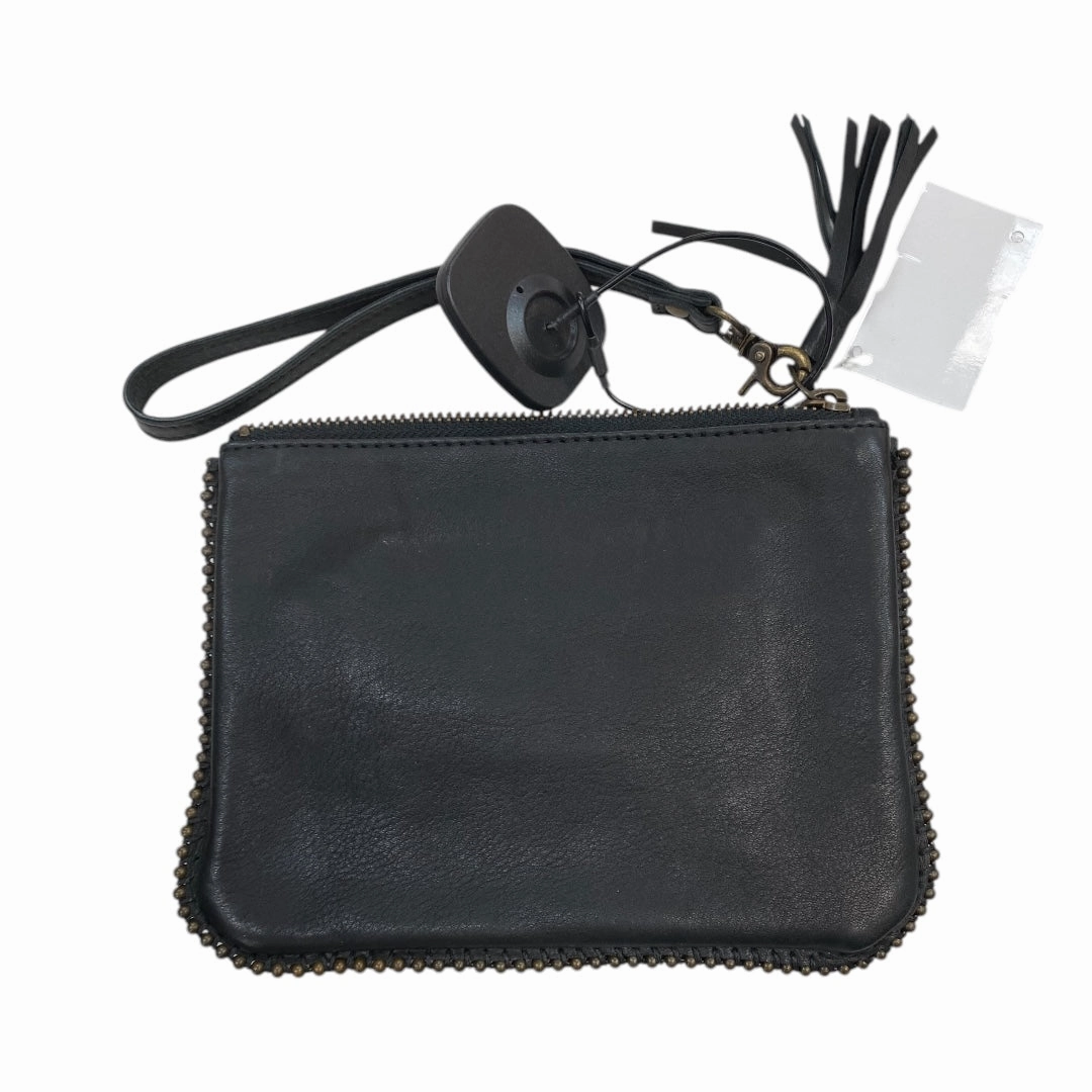 Wristlet Leather By Cmc In Black, Size:Small