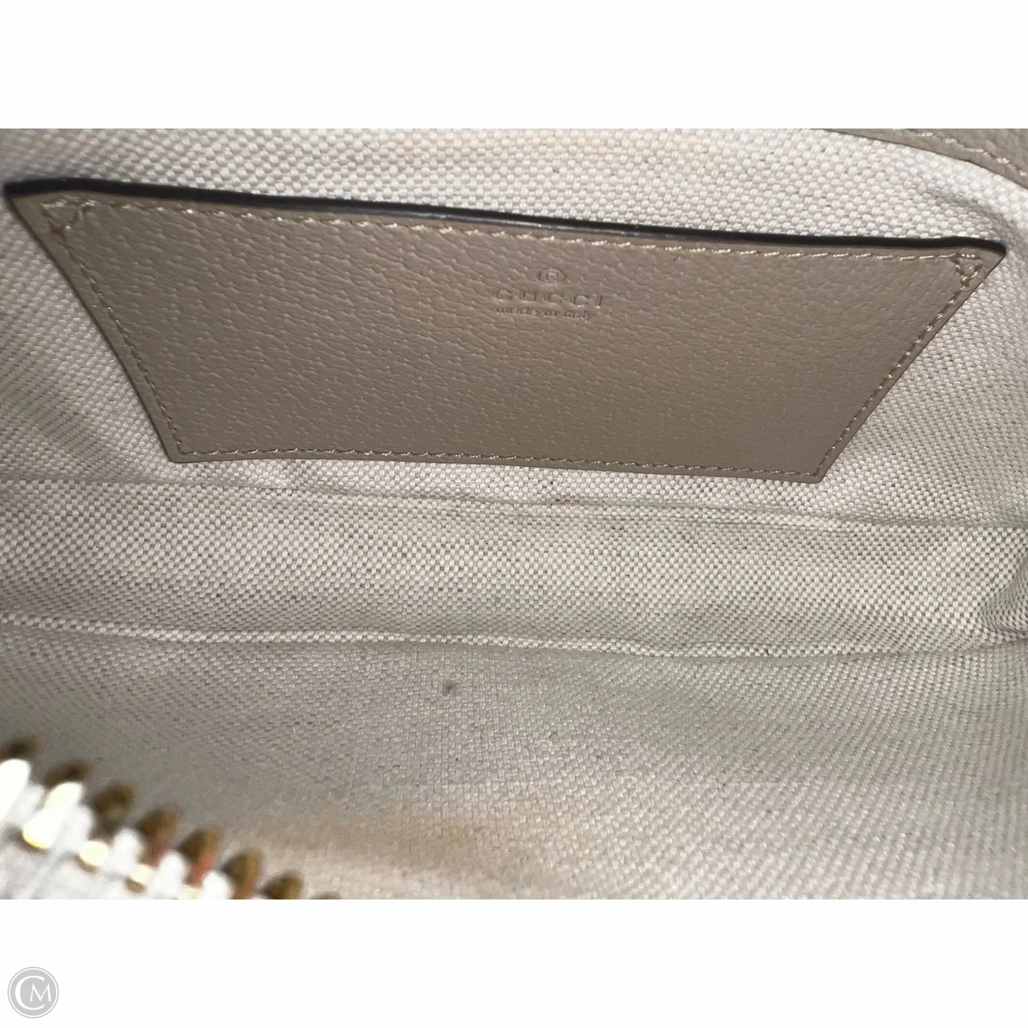 Wristlet Luxury Designer By Gucci, Size: Medium