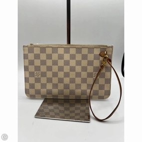 Wristlet Luxury Designer By Louis Vuitton, Size: Medium