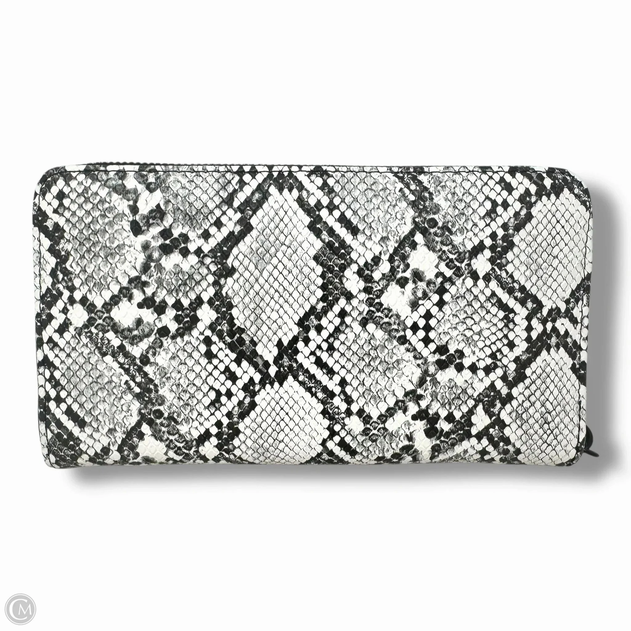 XO Zip Around Long Wallet Wristlet By Betsey Johnson, Size: Medium