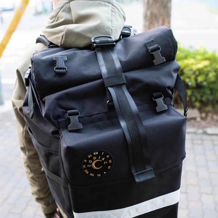 ZODIAC BAGGAGE Roll Top Messenger Bag / Small 2025